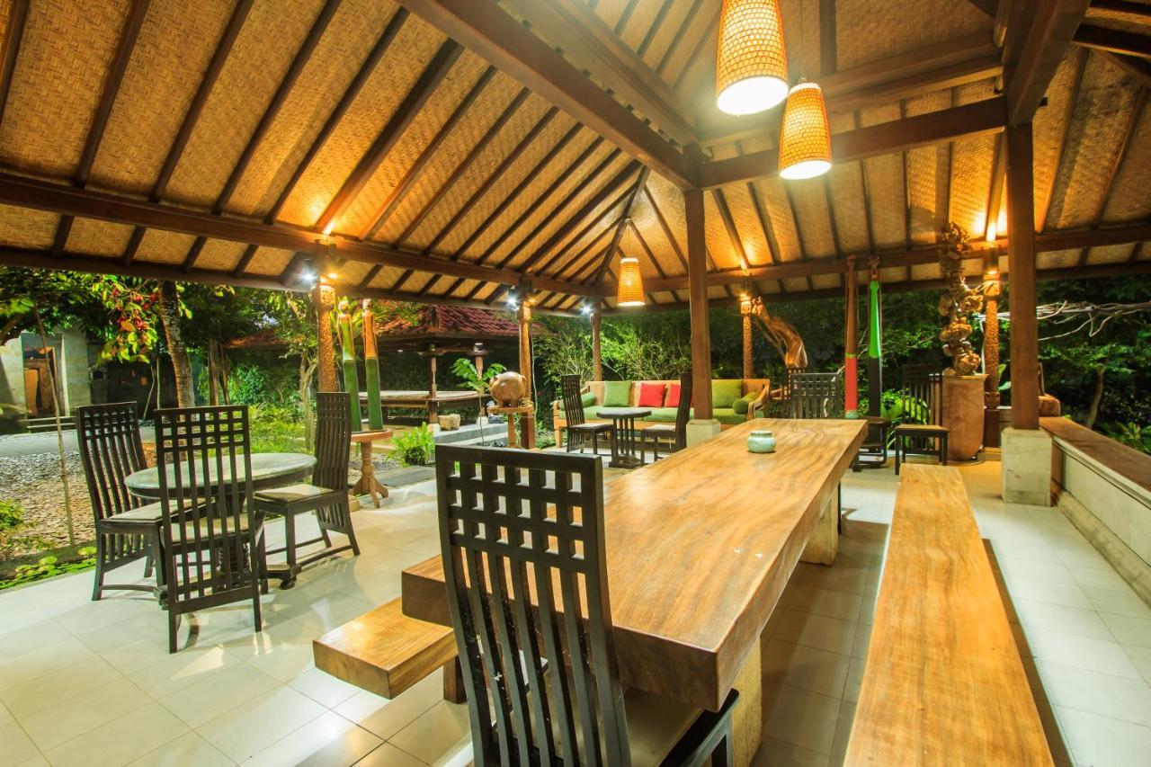 Griya Kcb Villa Ubud Mas  Buitenkant foto