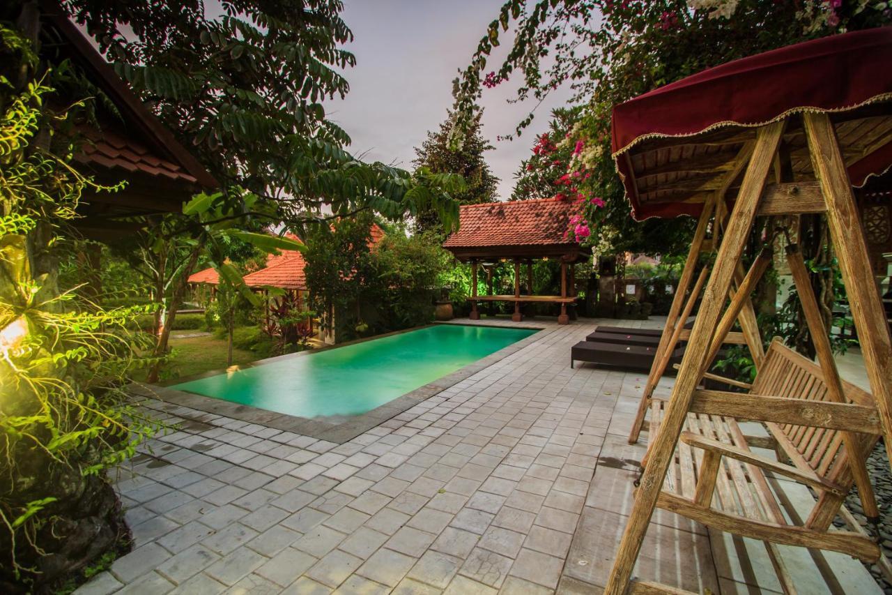 Griya Kcb Villa Ubud Mas  Buitenkant foto